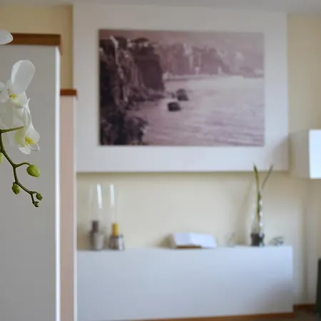 Rota Lägenhetshotell 4*