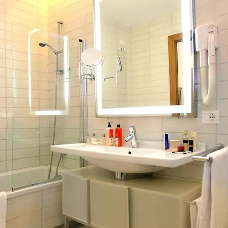 Lägenhetshotell Rota 4*
